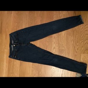 White house black market dark skinny jean size 0